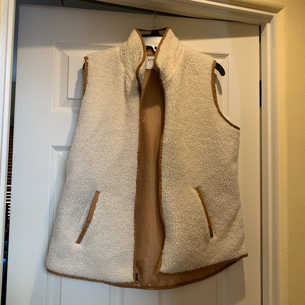 Fleece vest